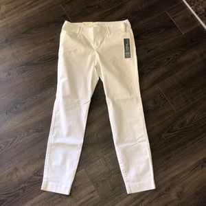 Size 2 Pixie Pant in White -NWT!
